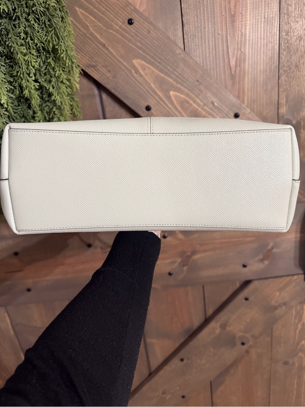 Coach Light green Leather Zip Tote with Matching Wristlet - Picture 5 of 9